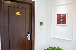 Dinh Hotel