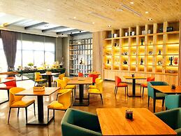 SkyeBay Club