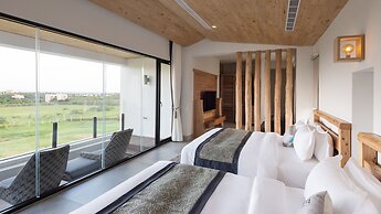 SkyeBay Club