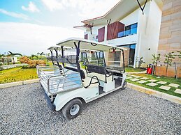 SkyeBay Club