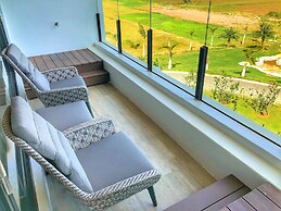 SkyeBay Club