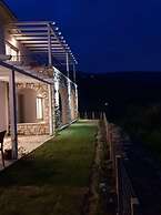 Moses Villa