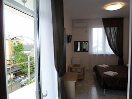 Ellas Hotel