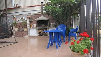 Ellas Hotel