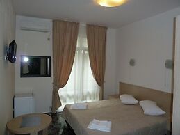 Ellas Hotel