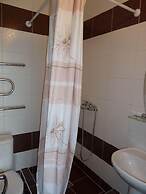 Ellas Hotel