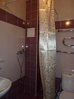 Ellas Hotel