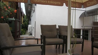 Ellas Hotel