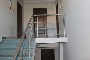 Ellas Hotel
