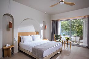 South Coast Hotel