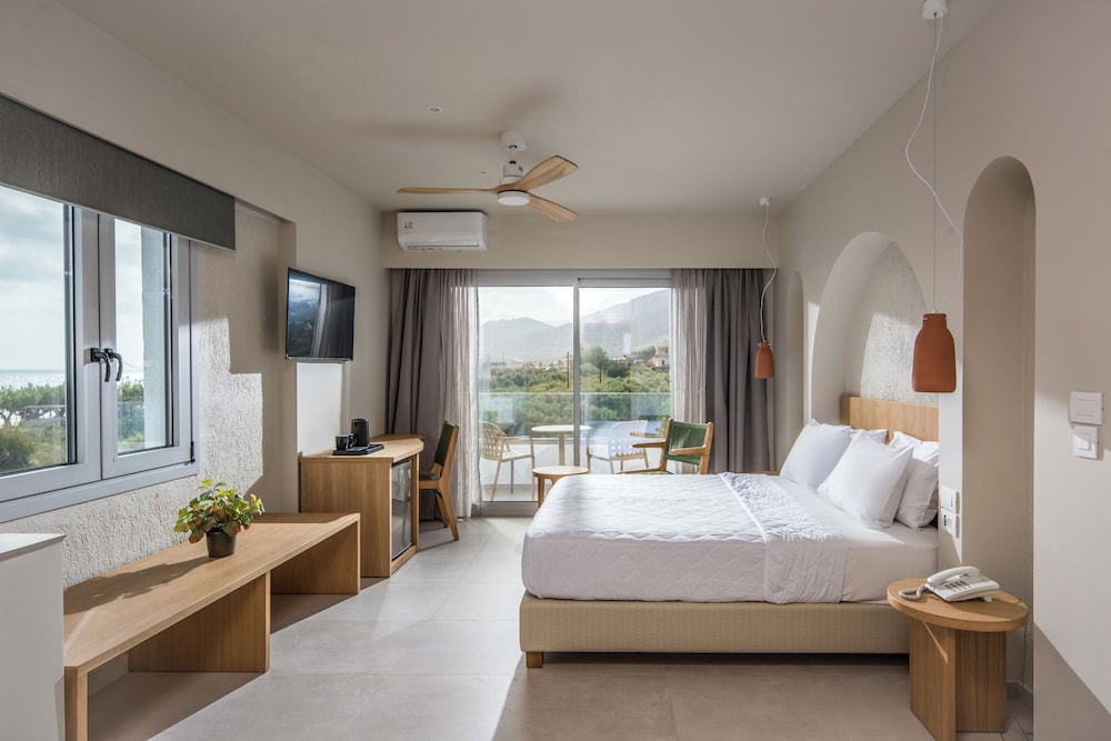 South Coast Hotel