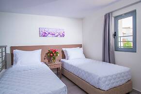 South Coast Hotel
