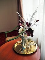 Gala Hotel