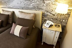 Oca Ribeira do Porto Hotel
