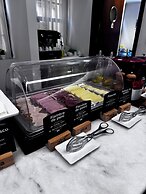 Oca Ribeira do Porto Hotel
