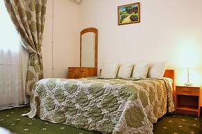 Korona Hotel