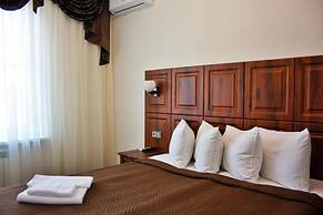 Korona Hotel