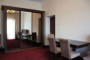 Korona Hotel