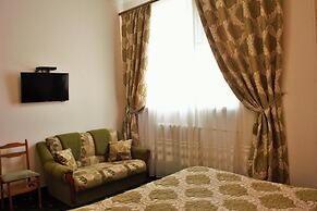 Korona Hotel