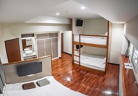 The Restel - Hostel