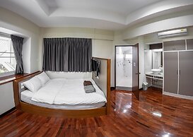 The Restel - Hostel