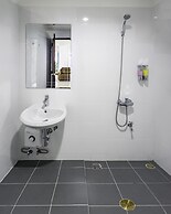 The Restel - Hostel