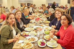 Safran Germia Palas