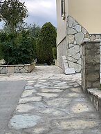 Foufas Houses