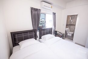 Nina Guesthouse