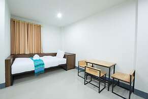 Bees Smile Hotel