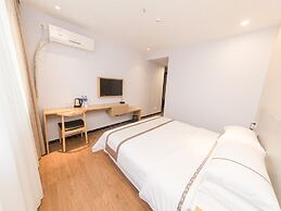 J Tour Inn