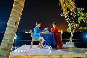 Lagoon Bay Negombo