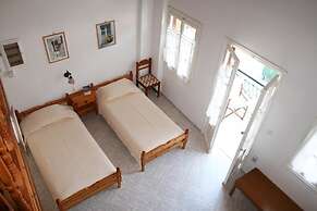 Symi Port View Apartment