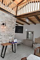 Shlomo Cabins Boutique