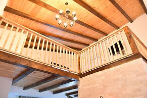 Shlomo Cabins Boutique