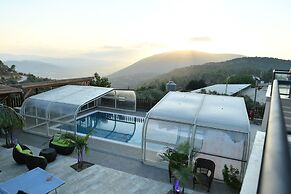 Shlomo Cabins Boutique
