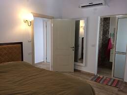 Shlomo Cabins Boutique
