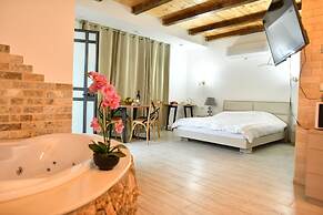 Shlomo Cabins Boutique