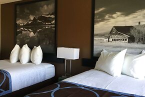 Super 8 by Wyndham Spruce Grove