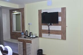 Hotel Arya Palace