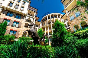 Esteban VIP Residence Club