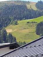 KITZALPHOUSE Apartments