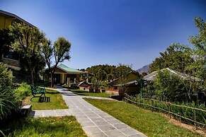 Udechee Huts Hotel