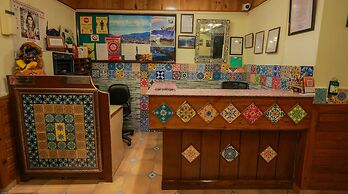 Udechee Huts Hotel