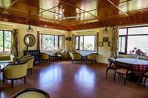 Udechee Huts Hotel