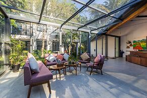 Tra Que Mansion