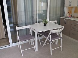 Apartment on Bulvar Nadezhd Apt 118
