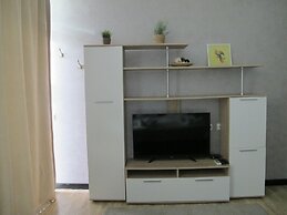 Apartment on Bulvar Nadezhd Apt 118