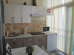 Apartment on Bulvar Nadezhd Apt 118