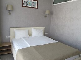 Apartment on Bulvar Nadezhd Apt. 305